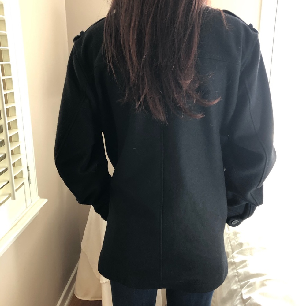 Solddd Outtt - Picture 3 of 3